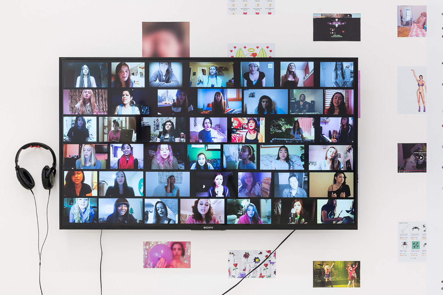 Installation_View_2018_Molly_Soda_Annka_Kultys_web_13