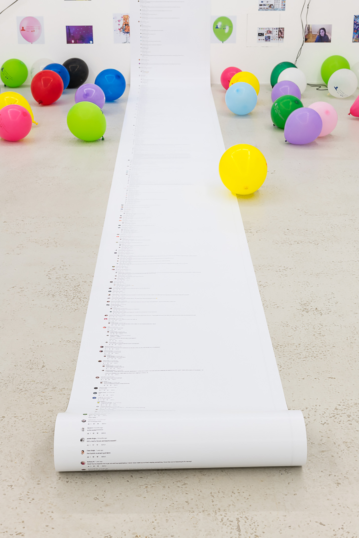 Installation_View_2018_Molly_Soda_Annka_Kultys_web_7